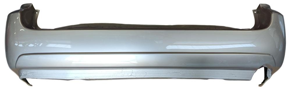 2004 Toyota Sienna : Rear Bumper Painted