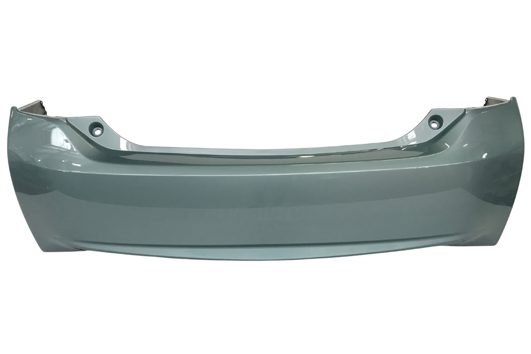2010-2015 Toyota Prius Rear Bumper Painted – ReveMoto