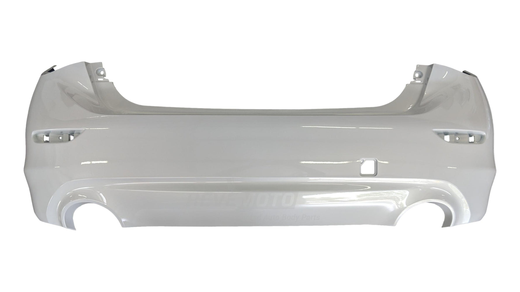 9426 2014-2017 Infiniti Q50 Rear Bumvper Painted (WITHOUT: Park Assist Sensor Holes) Moonlight White Pearl (QAA) 850224GA0H IN1100152