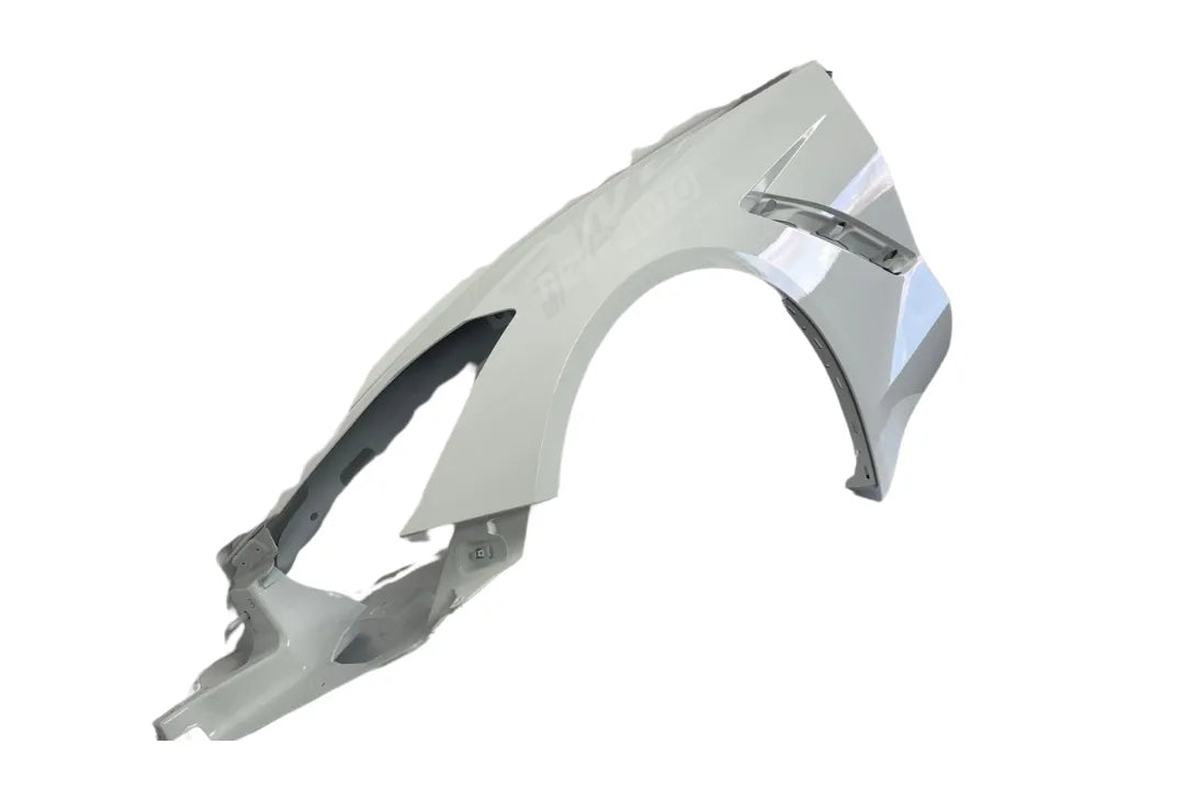 2014-2019 Chevrolet Corvette Fender Driver-Side Arctic White (WA9567) 84423756 ReveMoto Painted Auto Parts Replacement