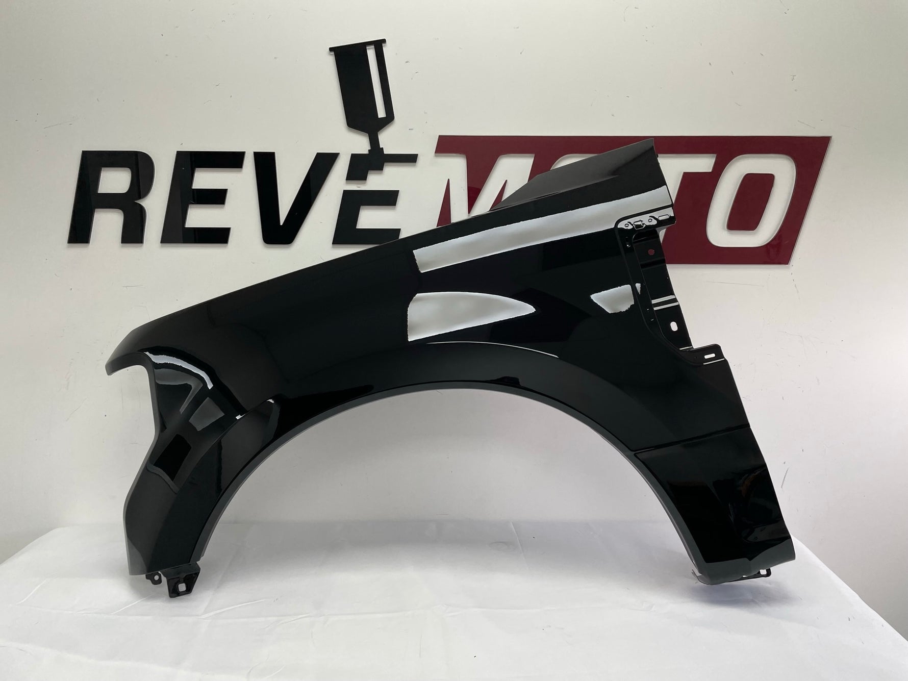 2017 Ford F-350 Super Duty King Ranch; OEM Driver Side Fender Painted Absolute Black (G1) JC3Z16005A HC3Z16005A HC3Z16005D