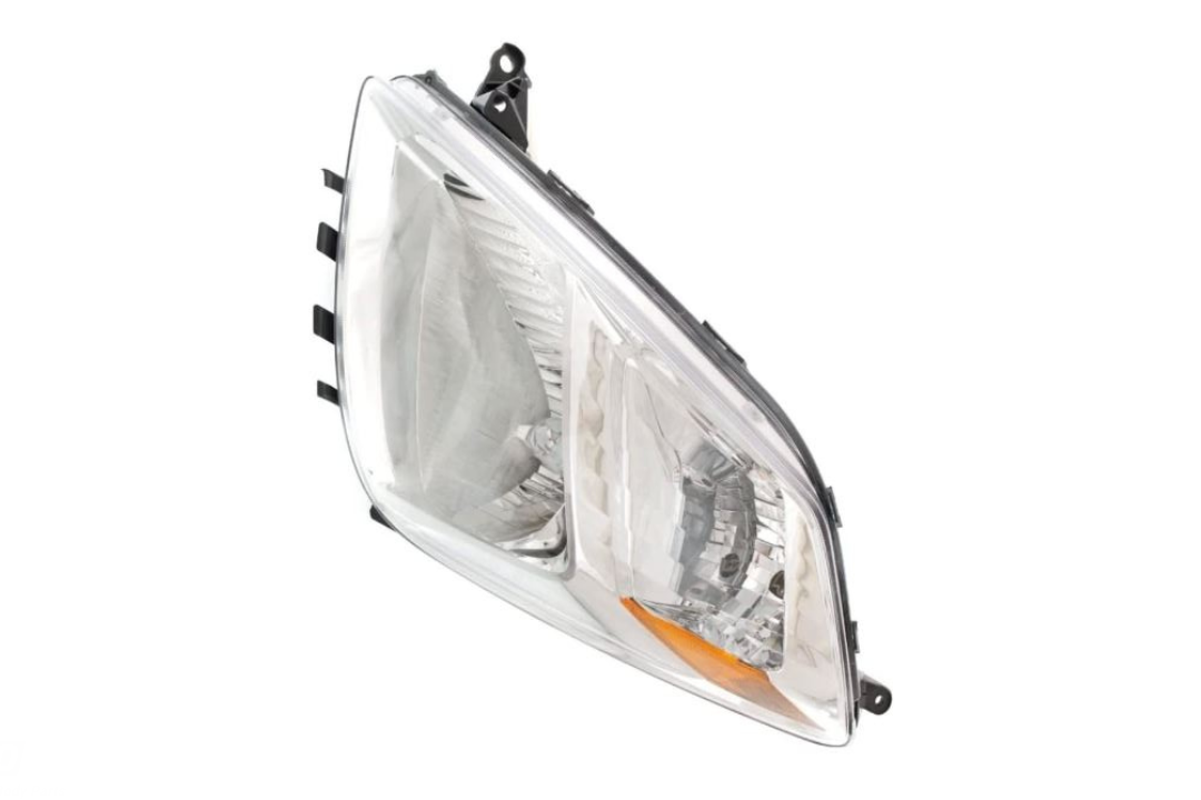 2004-2006 Toyota Prius Headlight (Driver-Side) 8118547110