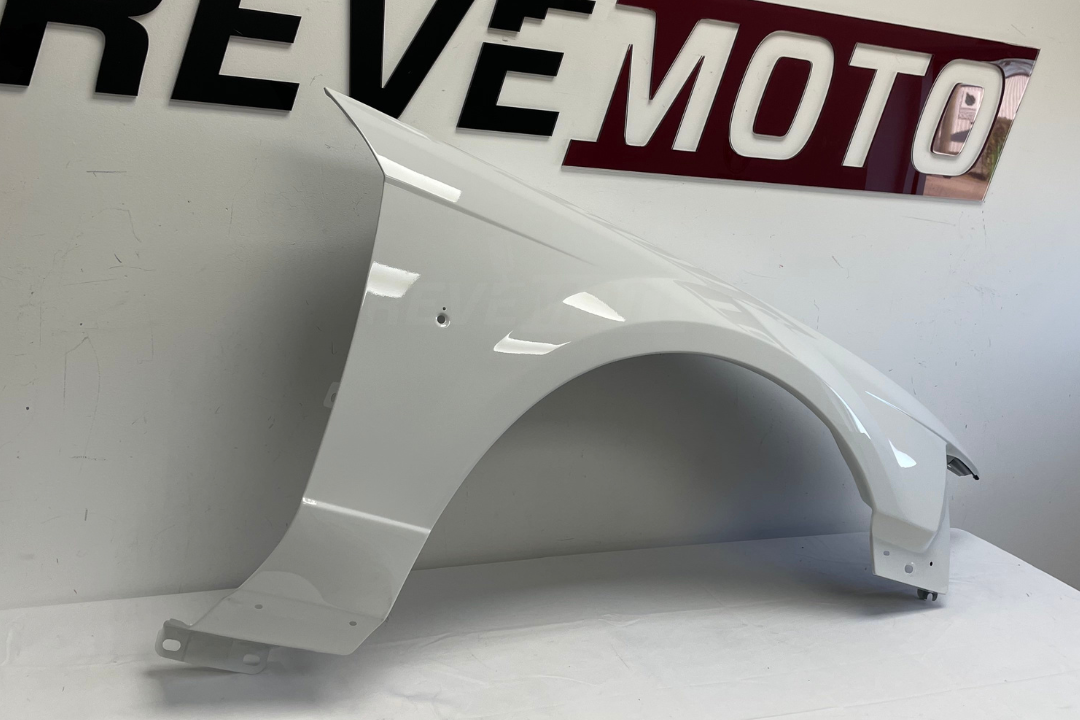 Painted Fender for 2000-2004 Ford Mustang (Passenger-Side) Oxford White (YZ/Z1) XR3Z16005AA