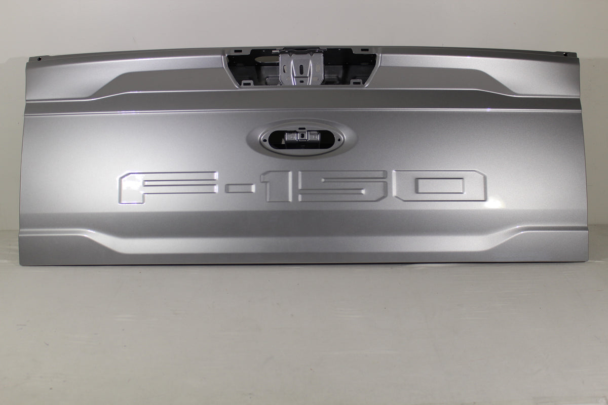 ReveMoto Tailgate Painting Services