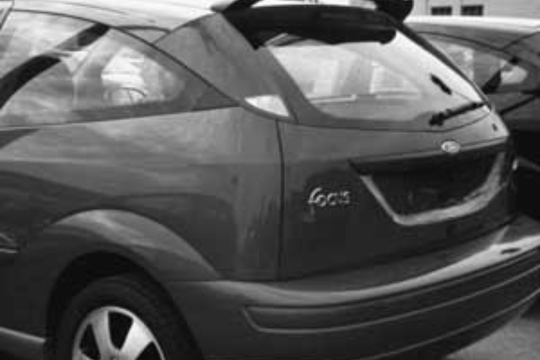 2000-2007 Ford Focus Spoiler Painted 14090