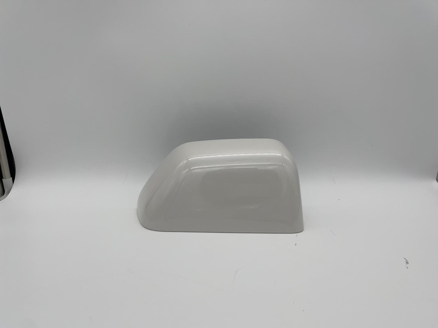 2017-2022 Ford F250 Mirror Cover Painted Right, Passenger-Side White Platinum Pearl (UG) HC3Z17D742BAPTM