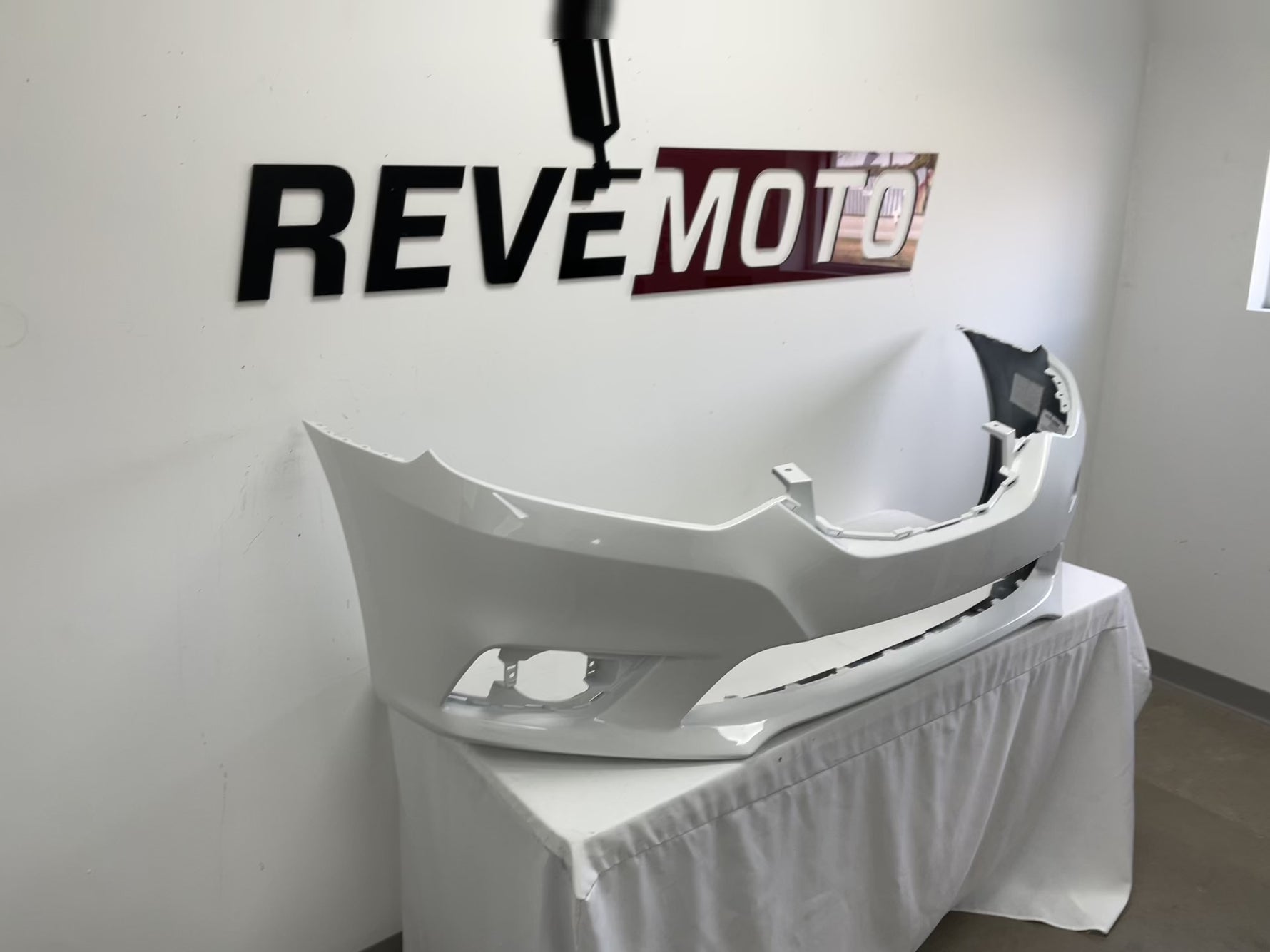 25812 - 2016-2019 Nissan Sentra Front Bumper Painted (Except Nismo Model) Visual Pearl (QAC) 620223YU1J NI1000313