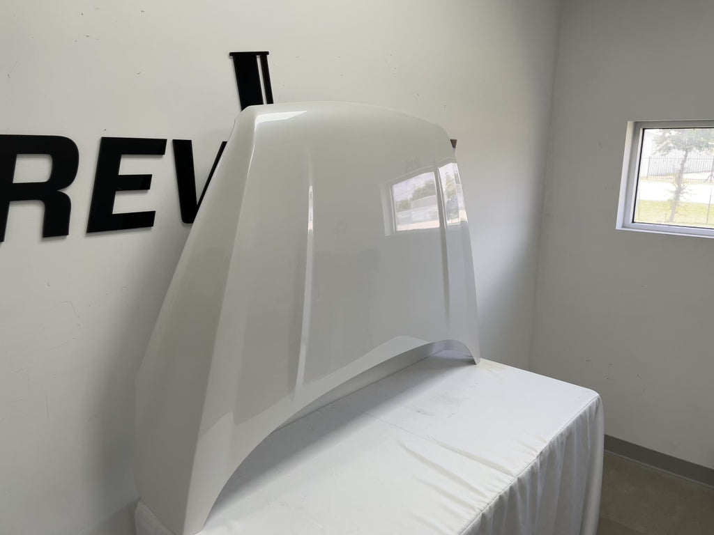 24999 - 2017 Ford Escape Hood Painted White Platinum Pearl (UG) GJ5Z16612A FO1230318