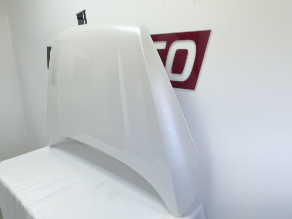 24999 - 2017 Ford Escape Hood Painted White Platinum Pearl (UG) GJ5Z16612A FO1230318