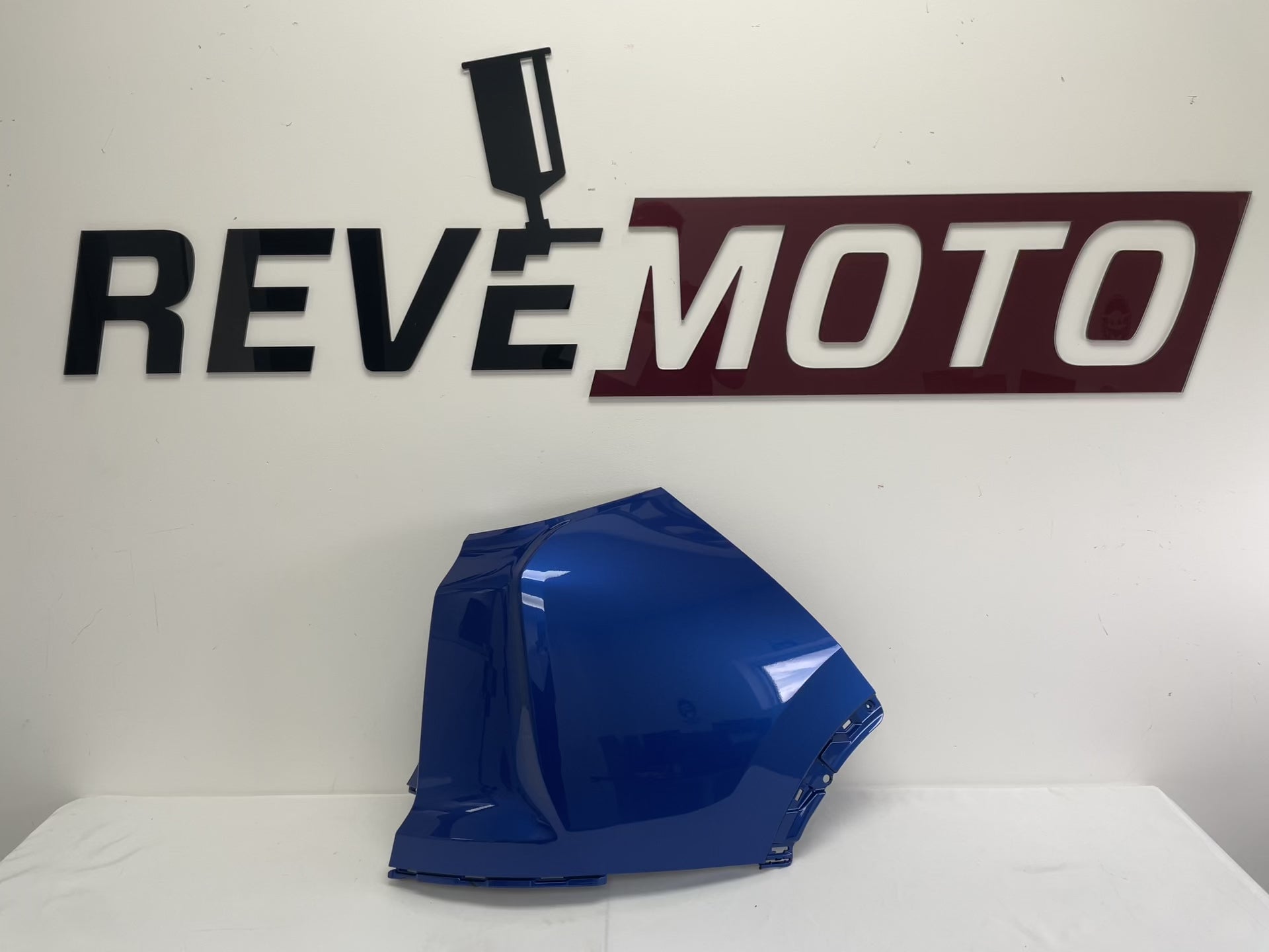 2017-2022 Honda CR-V Rear End Cap Painted (OEM)