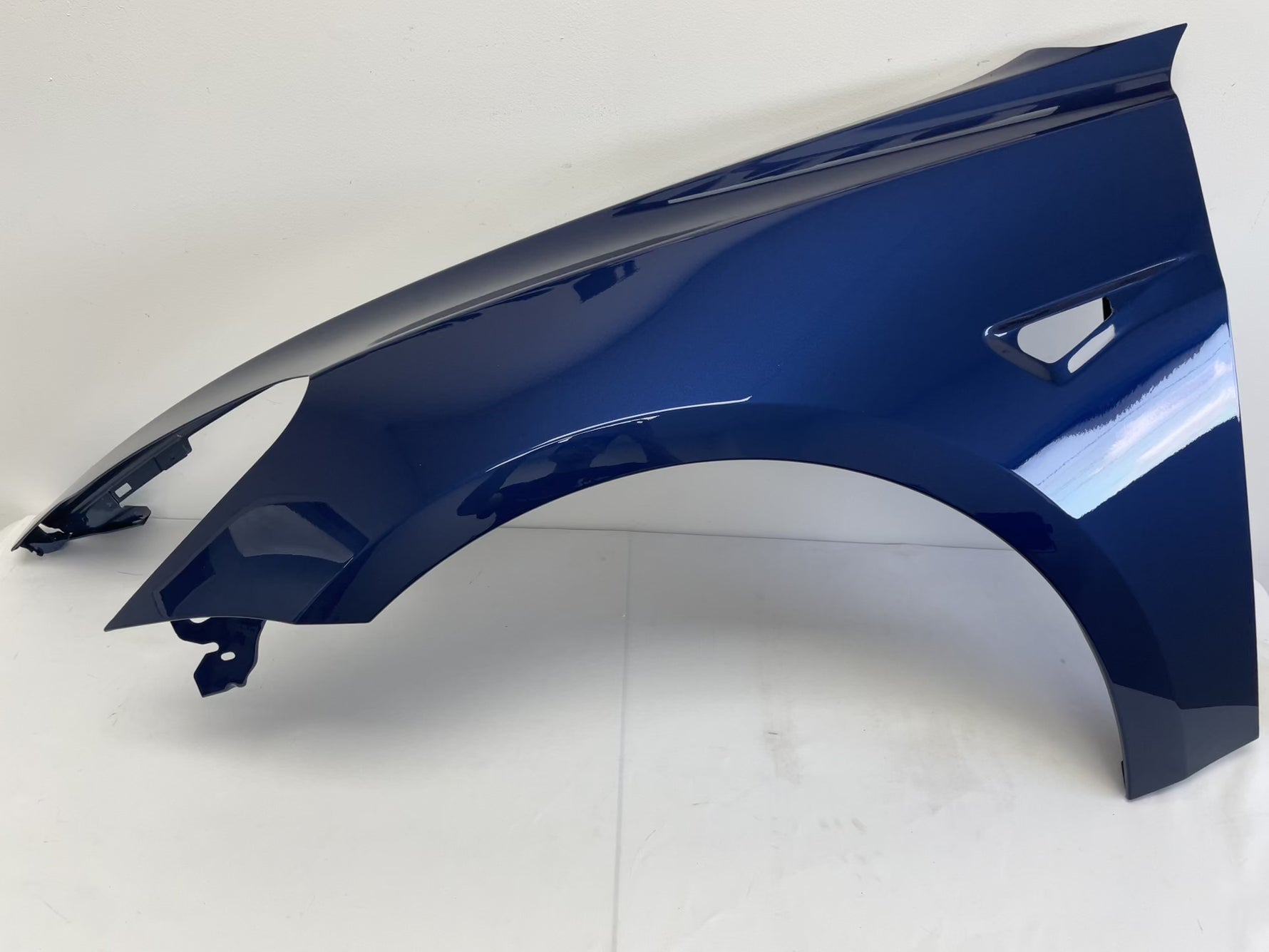25209 - 2017-2023 Tesla Model 3 Fender Painted Left, Driver-Side Ocean Blue Metallic Ocean Blue Pearl Metallic (PPSB) 1081401E0D/1081400E0C ReveMoto Painted Auto Parts Replacement