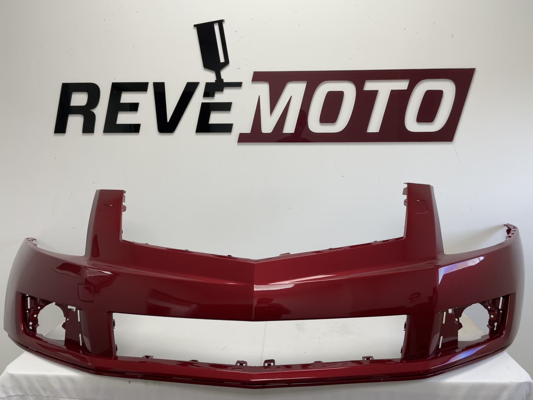 25652 - 2013-2016 Cadillac SRX Front Bumper Painted Crystal Claret Tintcoat (WA505Q) 22762884 GM1000967