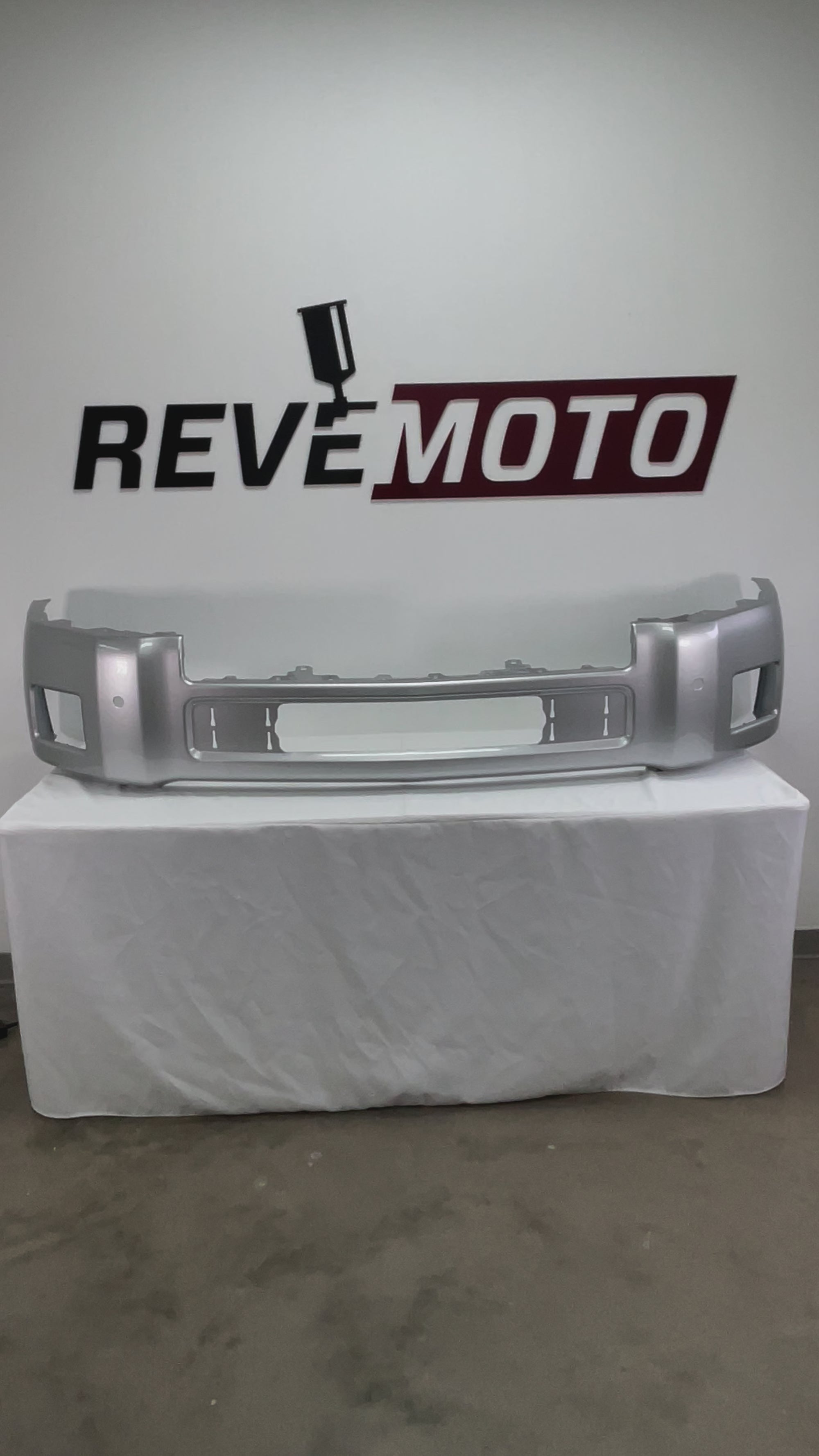 2015-2019 Chevrolet Silverado Front Bumper Painted (2500HD/3500HD) Switchblade Silver Metallic(WA636R) 84057925 GM1002871