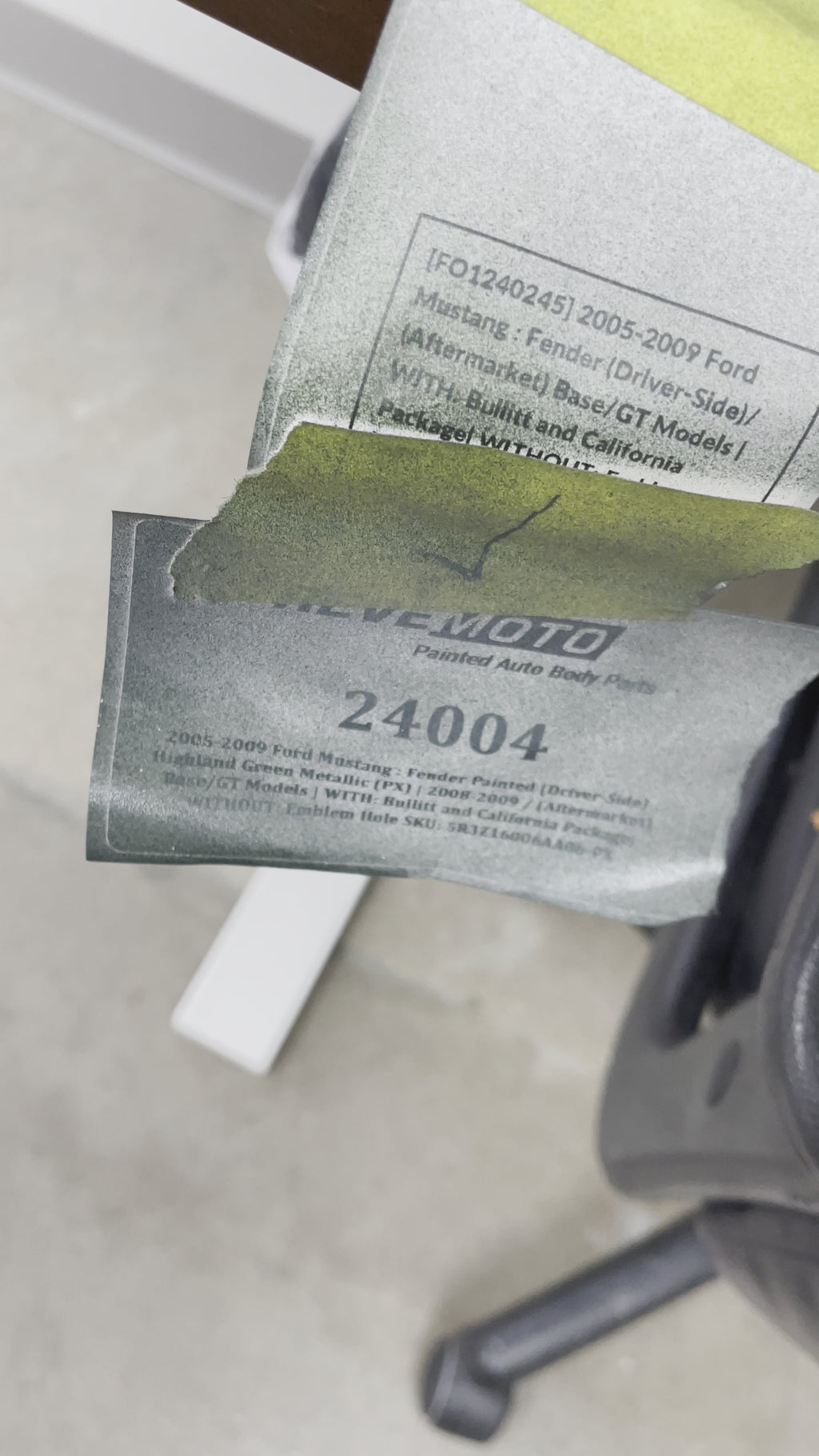 2005-2009 Ford Mustang Fender Painted (Driver-Side) Highland Green Metallic (PX) | 2008-2009 / (Aftermarket) Base/GT Models | WITH: Bullitt and California Package | WITHOUT: Emblem Hole (Left; Driver-Side) GT4Z16006A FO1240295