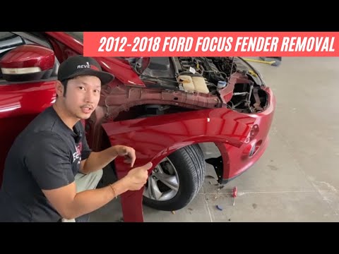 How to remove your 2012-2018 Ford Focus Fender | ReveMoto