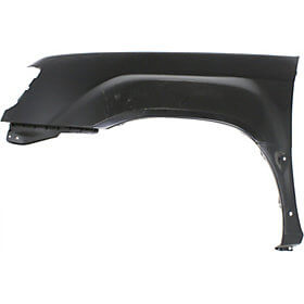 2000-2004 Nissan Xterra Driver Side Front Fender_NI1240167