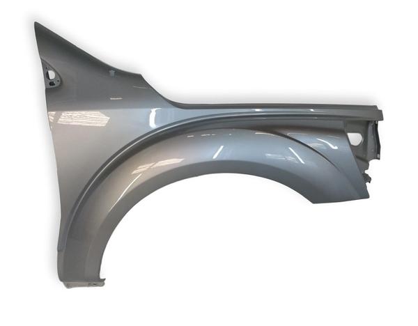 2004-2006 Dodge Durango Fender Painted Bright Silver Metallic (DT9079, PS2) - Right