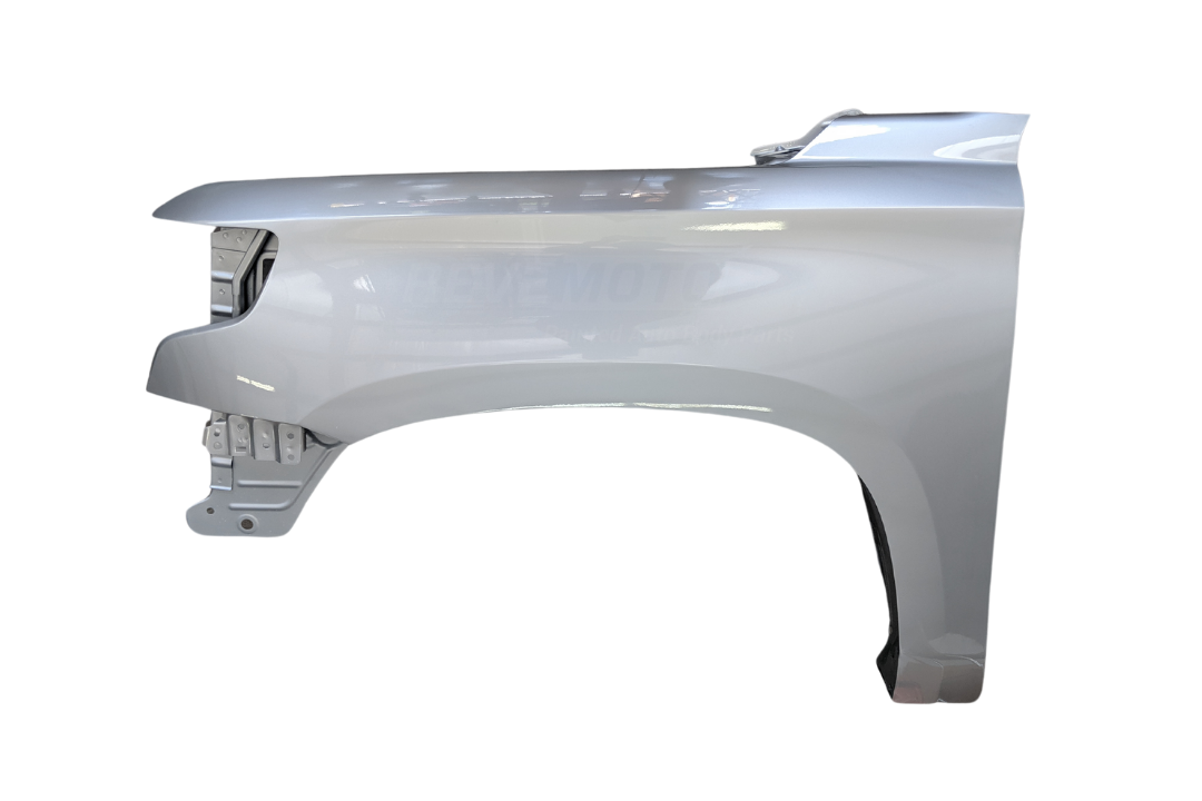 2015-2020 Chevrolet Suburban Driver-Side Fender Painted Switchblade Silver Metallic (WA636R) 84216909 GM1240388